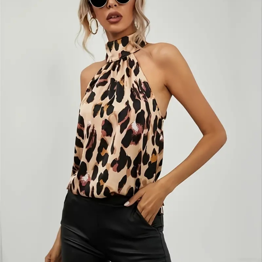 🆕⛱️Leopard Print Halter-Style Top - Picture 4 of 8